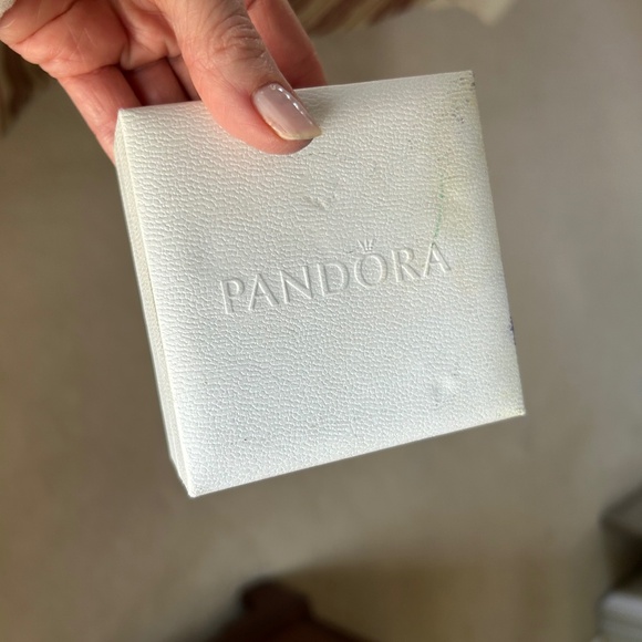 Pandora silver bracelet with heart charm - Picture 11 of 14